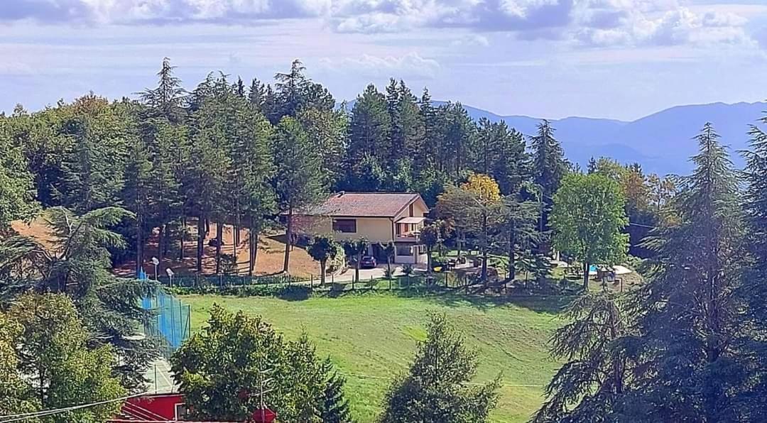 Villa Giuliana B&B Скарперия Екстериор снимка